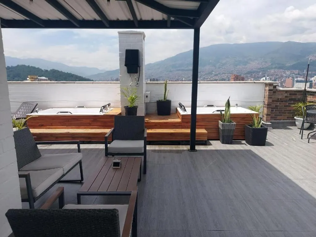 Laureles Penthouse, Jacuzzi-Rooftop Fun In The Sun Medellin