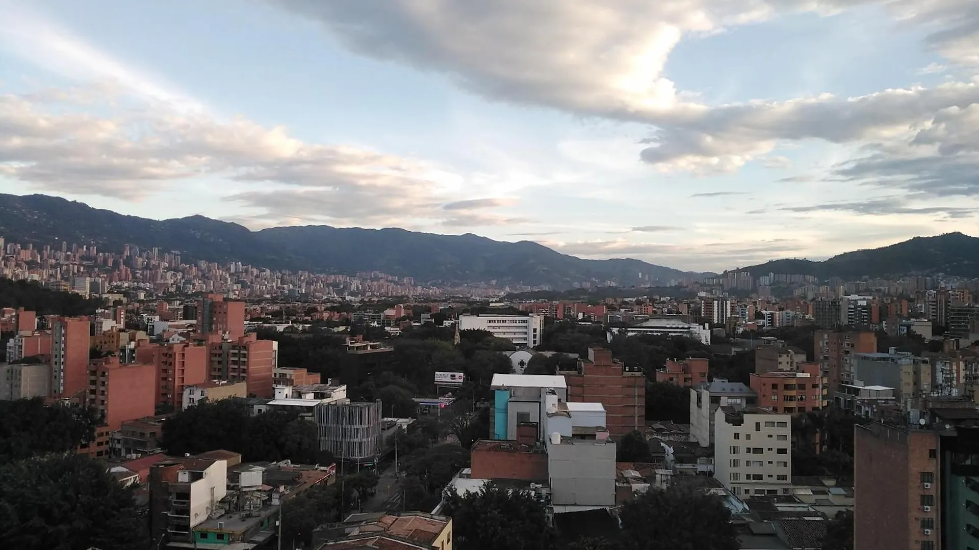 Apartment Laureles Penthouse, Jacuzzi-Rooftop Fun In The Sun Medellín